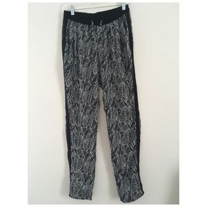 Drawstring joggers | loungers